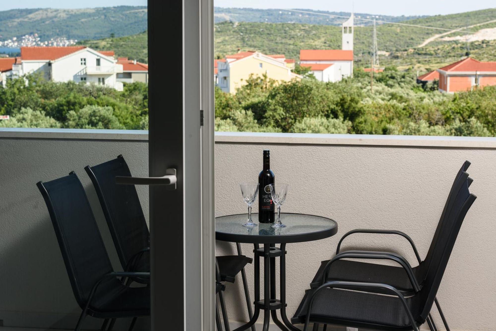 Apartman Franka Трогир Экстерьер фото